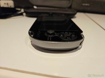 PREDAM PS VITA (PCH-1103)- OLED & 3G & Wi-fi v krasnom stave - 5
