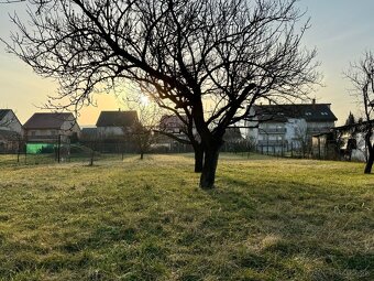 MAĎARSKO - GONC STAVEBNÝ POZEMOK 852 M2, IS NA HRANICI POZEM - 5