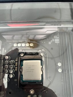 Asus Maximus VIII Hero s krabicou Z170 + i5 6500 - 5