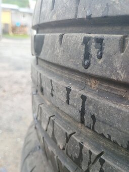 Dunlop 225/45/R17 - 5