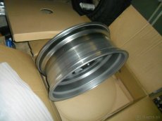 Predam NOVU Sadu Diskov 5x114,3 R20 , 20" - 5