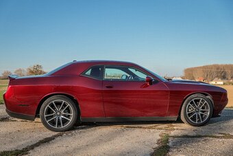 DODGE CHALLENGER 3,6 V6 2021/6 71600km - 5
