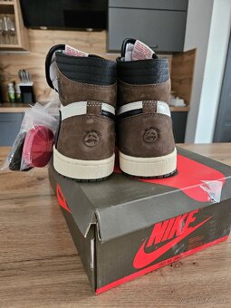 Nike Air Jordan High - 5