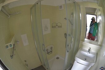 PREDAJ: 2 izbový byt s balkónom, Petržalka, Vilová ul.- BRAT - 5