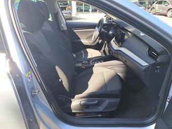 SKODA OCTAVIA COMBI Octavia SW 2.0 TDi SCR Ambition DSG 110 - 5