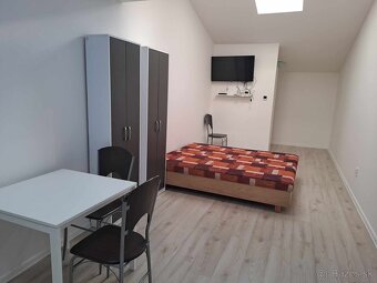 PRENÁJOM / GARSÓNKA / TRNAVA - 5