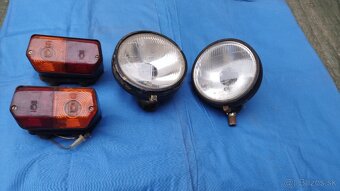 Svetlá na traktor - 5