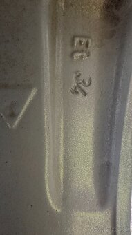 70. BMW rad 1 5x120 - 5