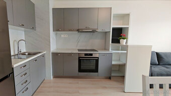 FINREA│3 izbový moderný byt s balkónom - Nemocničná - 5