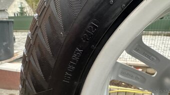 Zimné pneumatiky 215/60R17 + alu. Disky R17 - 5