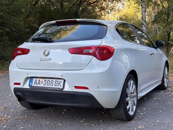 Alfa Romeo Giulietta 1.4 T 120 (benzín, 88 kW) - 5