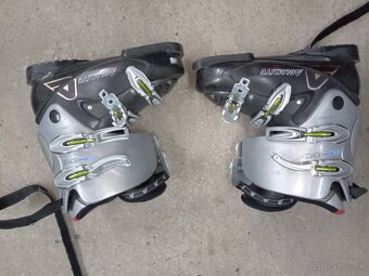 Lyže a lyžiarky - 5