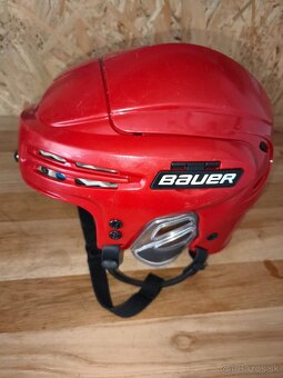 Predam hokejovu prilbu - 5