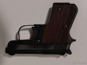 Predám Taurus pištoľ 6,35 - 5