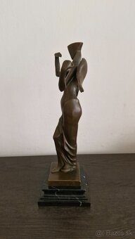 Salvador Dali  -  Surrealistický anděl - bronz - 5