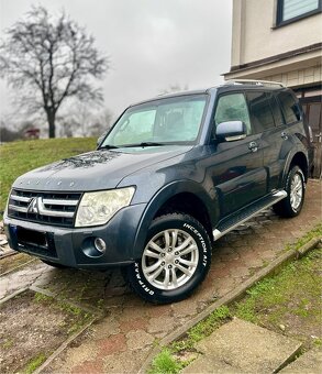 pajero 3.2 di-d 7miestne 4x4 - 5