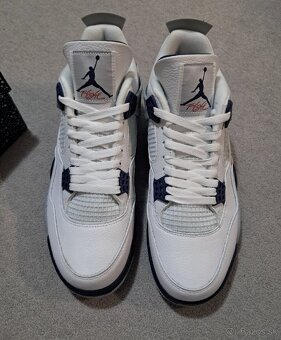 Air jordan 4 - 5