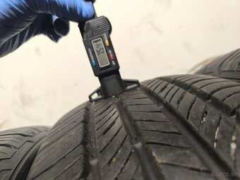 225/60 R17 Letné pneumatiky Kumho Crugen 4 kusy - 5