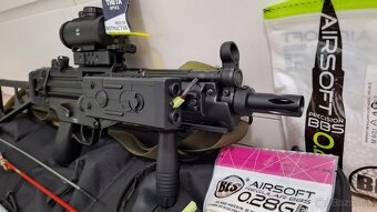 Airsoftka CYMA MP5UMP RIS BLUE + komplet výbava - 5