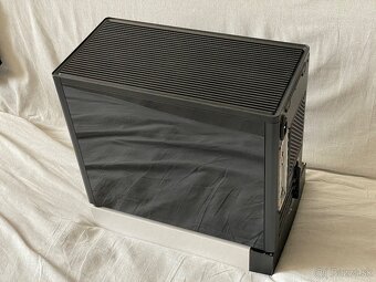 Herny Pocitac r5 5600 rx 6700xt - 5
