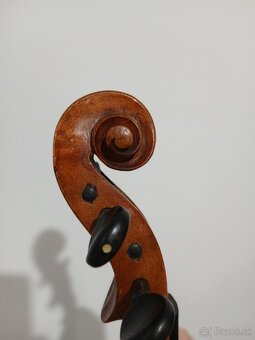 Staré husle - 5
