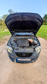 Seat Exeo 2.0 TDI 105kw sedan - 5