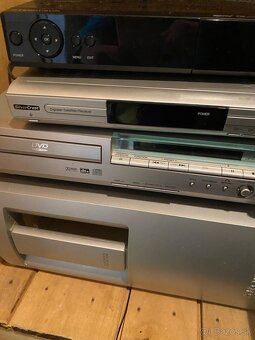 Domáce kino Sony DAV-300 - 5