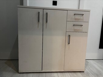 Detský písací stôl a komoda vo veľmi dobrom stave - 5