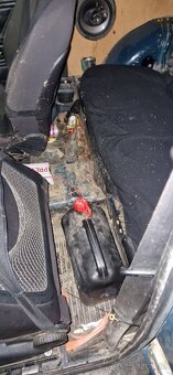 Lada niva 1.7i 2008 - 5