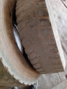 Nakladne pneumatiky 295/80 r22.5 - 5
