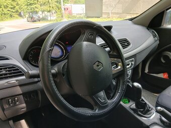 Renault Fluence 1.6 SCe - 5