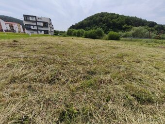Pozemok k výstavbe RD vo Veľkom Šariši VÝRAZNA ZĽAVA - 5