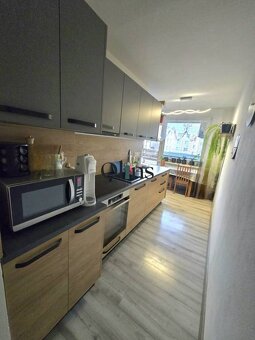 NA PREDAJ 2-IZBOVÝ BYT (63m2) S BALKÓNOM NITRA_CHRENOVÁ - 5