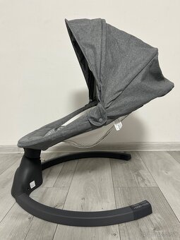 Hojdacie kresielko pre bábätká - 5