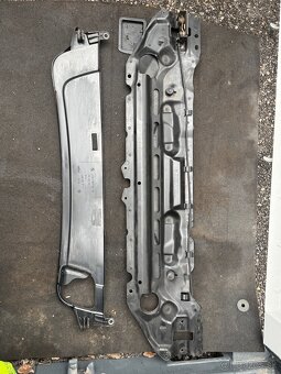 BMW 5er E60 (2010) – predný komplet rám - 5