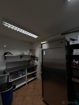 Bufet na slnečných jazerách juh - 5