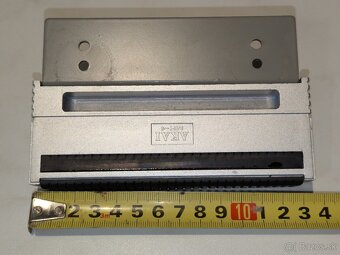 Akai MH4 - madla do racku - 5