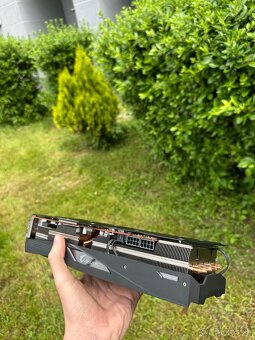 Amd 5700XT Aorus Gigabyte - 5