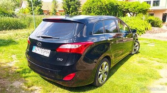 Hyundai i30 CW Kombi 1.6i CRDi HP 16V DOHC Style A/T - 5