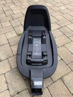 Maxi cosi pebble pro i-size so základňou - 5