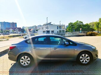 Predám Opel Astra 2016, len 100000km, diesel sedan - 5