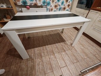 Stôl pre 4 osoby - 5