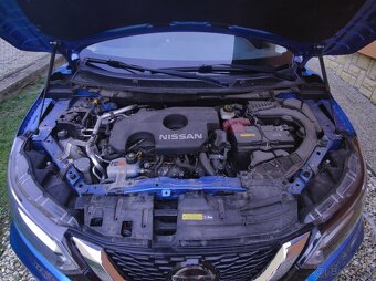 Nissan Qashqai 4x4 + ťažné, 360 kamera - 5