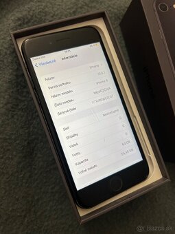 iPhone 8 64GB black - 100% batéria - 5