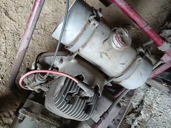 Predam kosacka rakusanku   ROTAX - 5