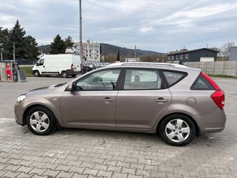 KIA Ceed 1.4 benzín combi - 5