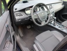 Predám Peugeot 508 SW (combi) FL diesel, panorama, navigácia - 5