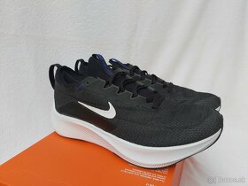 Pánské běžecké boty Nike Air Zoom Fly 4, vel. 45 - 5