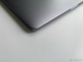 MacBook Pro 13" 2017 i5, 8GB RAM, Russian keyboard - 5