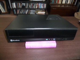 HTPC skrinka Silverstone - 5